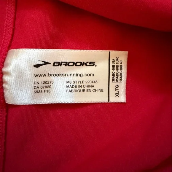 Brooks Running Womens Red pink Sleeveless athletic tank W/ Built in Bra Size XL - Picture 5 of 6
